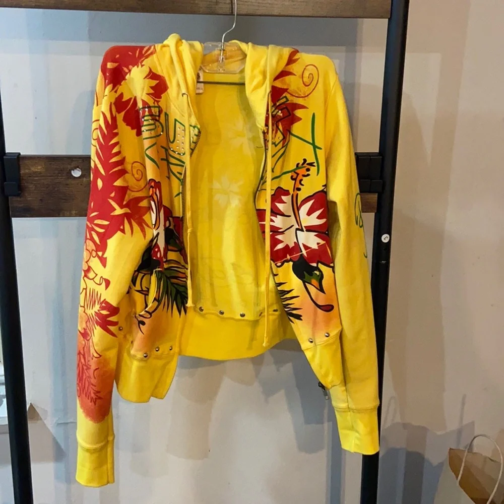 Jacket - Picture 2 of 11